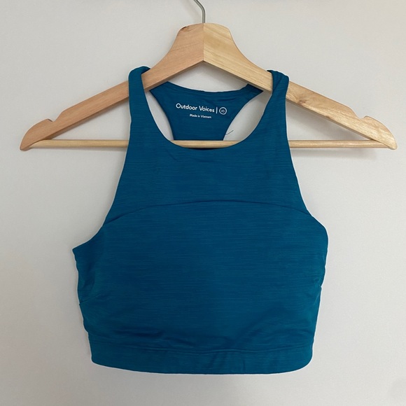 OV Move Free Crop Top in Teal - Picture 3 of 5